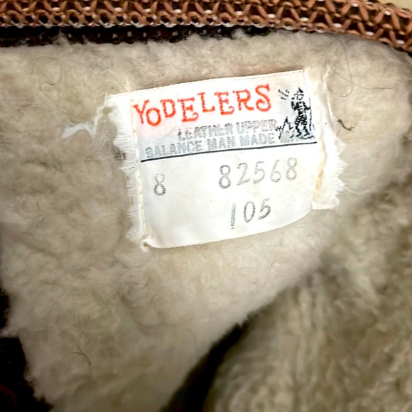 Yodelers Suede Fleece Lined Fur Boots - Picture 7 of 7